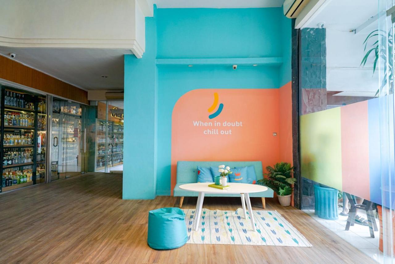 Reddoorz @ Sunset Point Seminyak Hotel Exterior photo